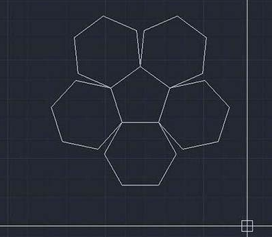 CAD如何使六邊形對齊到五邊形上？
